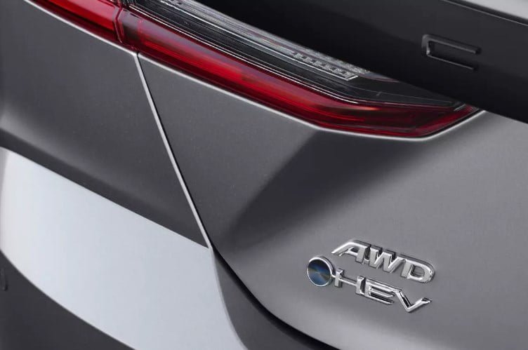 Toyota to Reveal Next-Generation 2025 CamryÂ