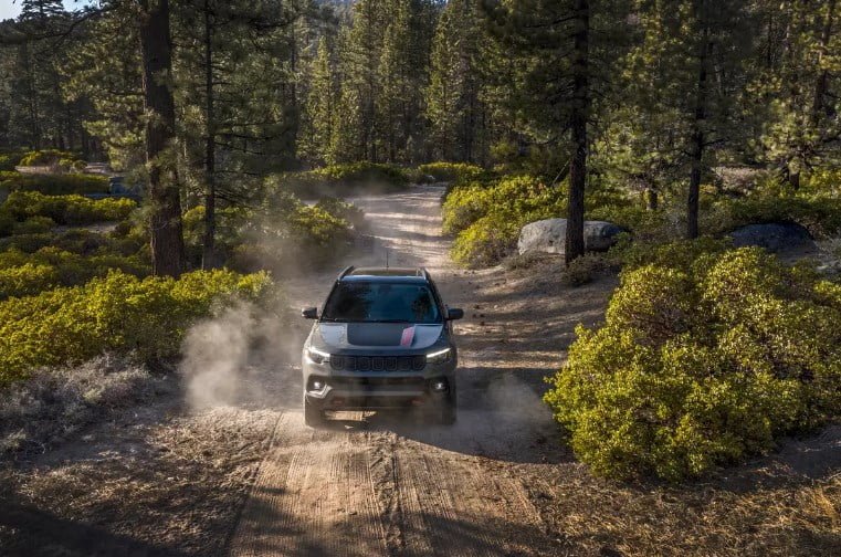 2024 Jeep Compass Stays the Course, Starts Under $30K