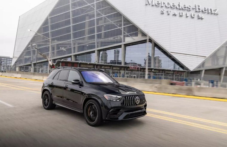 Facelifted 2024 Mercedes-Benz GLE SUV
