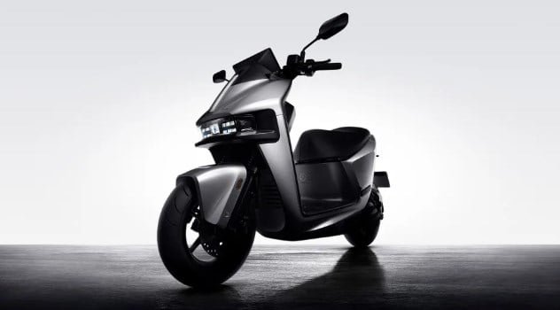 Gogoro’s new flagship Pulse is a sporty
