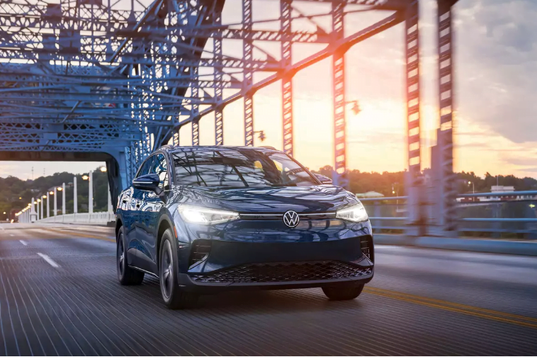Volkswagen: Plug&Charge for 2023 ID.4