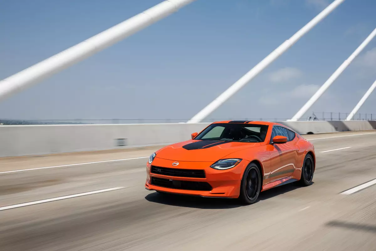 2024 Nissan Z Heritage Edition Celebrates First Z Car (Datsun 240Z )
