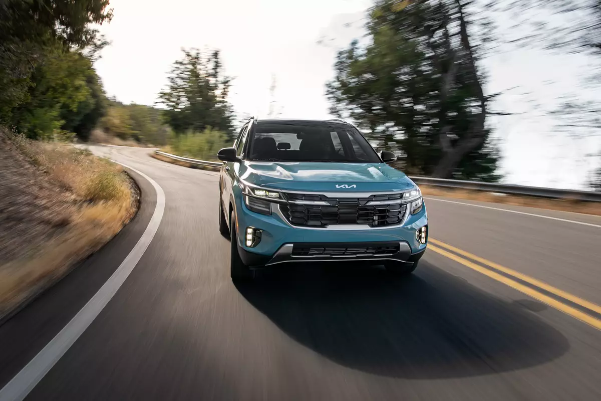 2025 Kia Seltos, Starts $100 More at $25,965