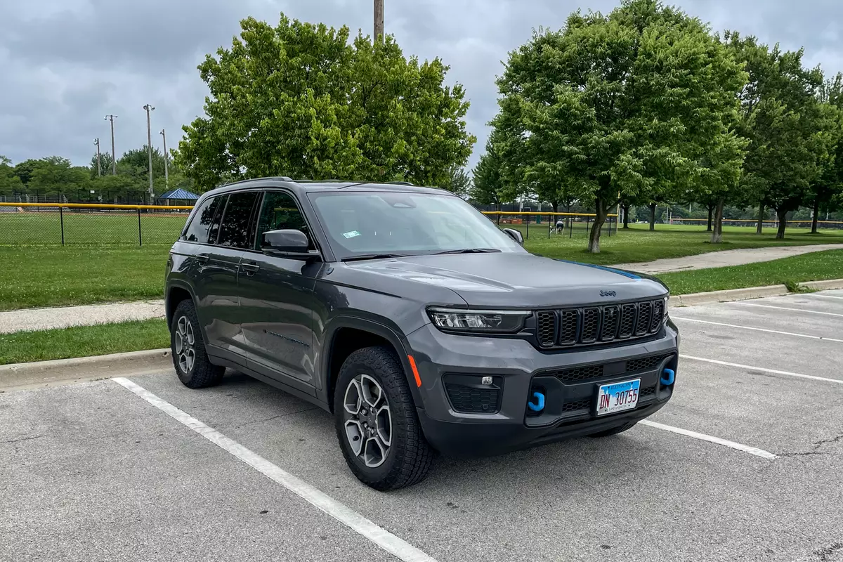 Testing the Electric Range of the 2023 Jeep Grand Cherokee 4xe Trailhawk