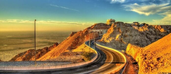 Exploring the Best Driving Roads in the GCC
