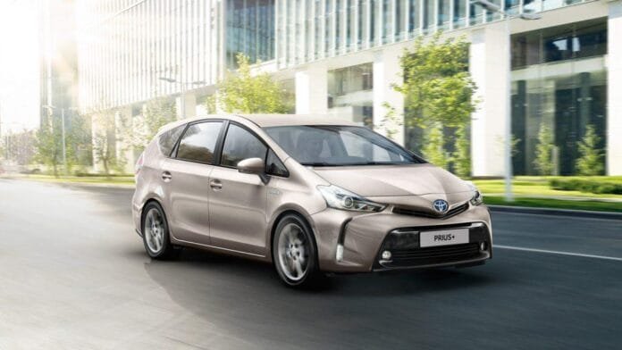 How to Reset the Toyota Prius Maintenance Light: A Step-by-Step Guide