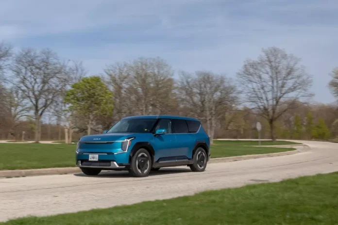 Exploring the Family-Friendly Features of the 2024 Kia EV9