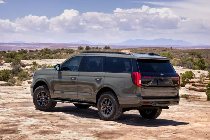 Introducing the 2025 Ford Expedition: A Family SUV with Modern Upgrades