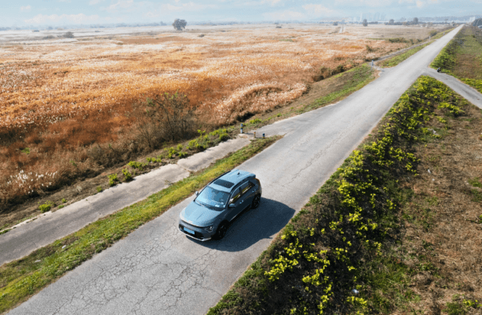 Mastering the Art of Braking Down a Steep Hill Safely