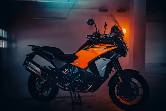 Exploring the 2025 KTM 1390 Super Adventure S Evo: A New Era in Semi-Automatic Motorcycles