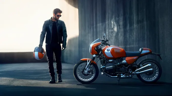 Reviving a Legend: The Seventies Inspired BMW R12 S Café Racer