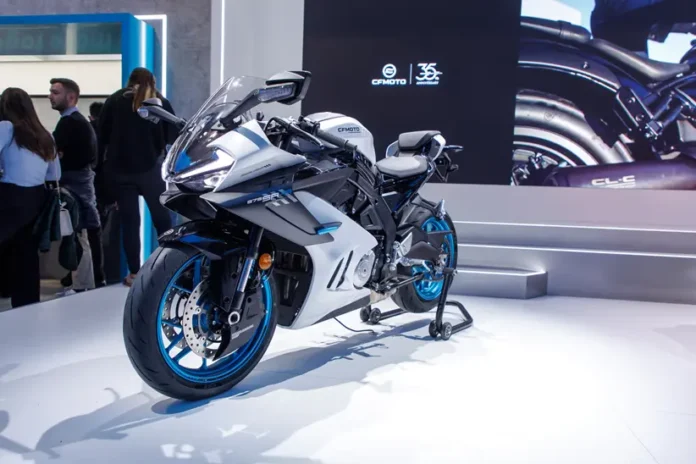 Get Ready for the Track-Tastic CFMoto 675SR-R Sportsbike Launch in the UK!