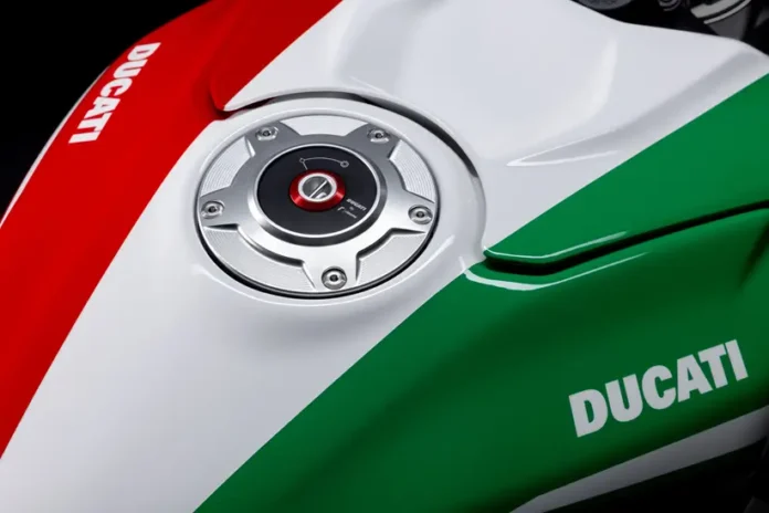 Ducati Celebrates Italian Heritage with the Panigale V4 Tricolore Superbike