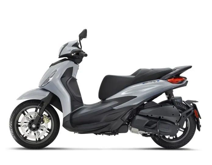 Revving into the Future: Piaggio’s A2 Licence Friendly Beverly 310 Urban Scooter