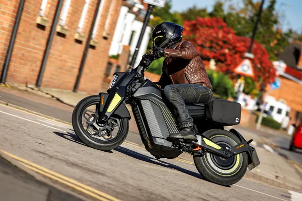 2024 Naxeon IAM Pro Review: The Future of Motorcycling?