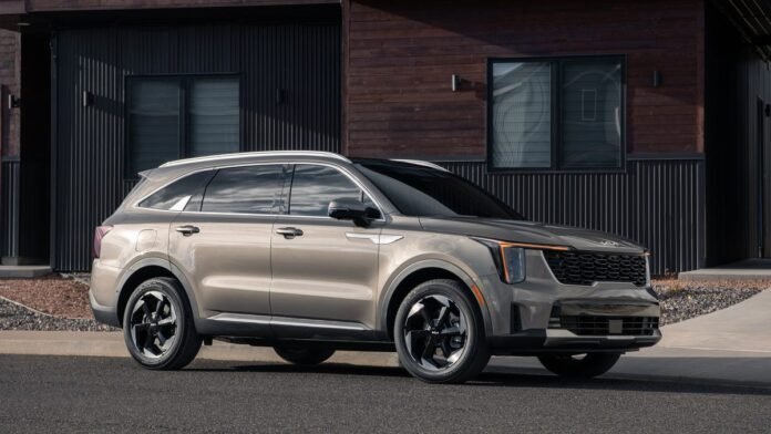 Kia Sorento Recall: 74,000 Models Affected by Headlight and Taillight Issues