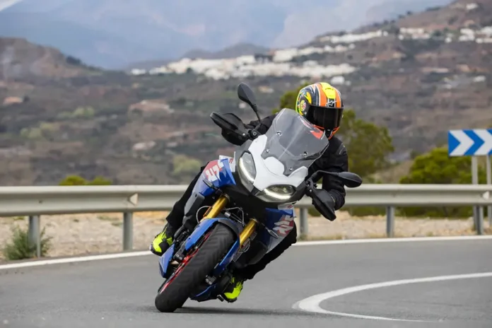 Revving Up for 2025: The Refreshed BMW F900XR Review