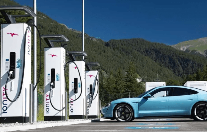 Simplifying DC Fast Charging: The Spark Alliance in Europe