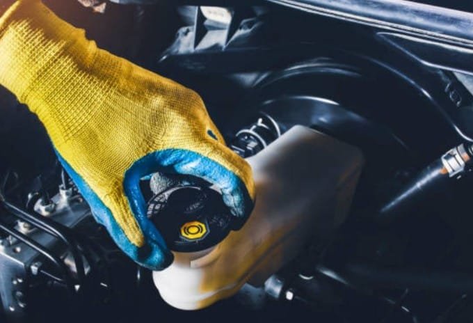 Identifying Issues with Your Brake Booster and Master Cylinder