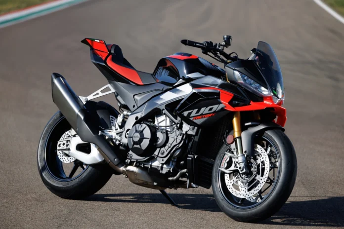 2025 Aprilia Tuono V4 Factory 1100: Riding the Fast Lane