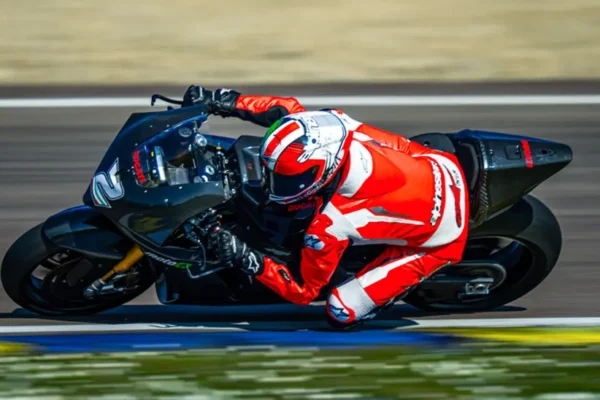 ducati-motoe-racer-2 - Smartcarz.org | Car & Motorcycle Blog