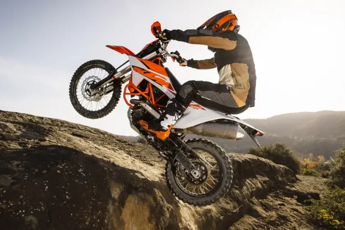 KTM 690 Enduro R to Make UK Debut at Adventure Bike Rider Festival