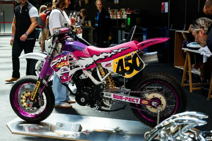 Transforming the Royal Enfield Guerrilla 450 into the SM450 Urban Guerrilla