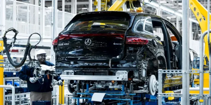 Why Mercedes-Benz is Pressing Pause on EV Orders