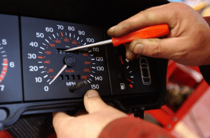 Understanding the Legality and Methods of Resetting Odometer Miles