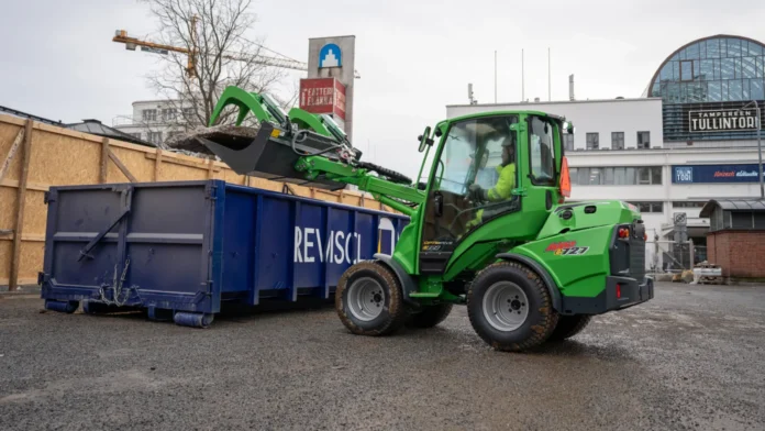 Electrifying Performance: Meet the Avant e747 Wheel Loader