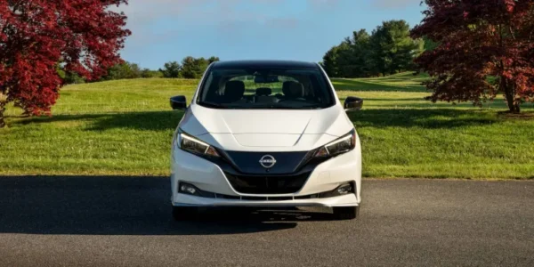 NissanLEAF - DriveTech News