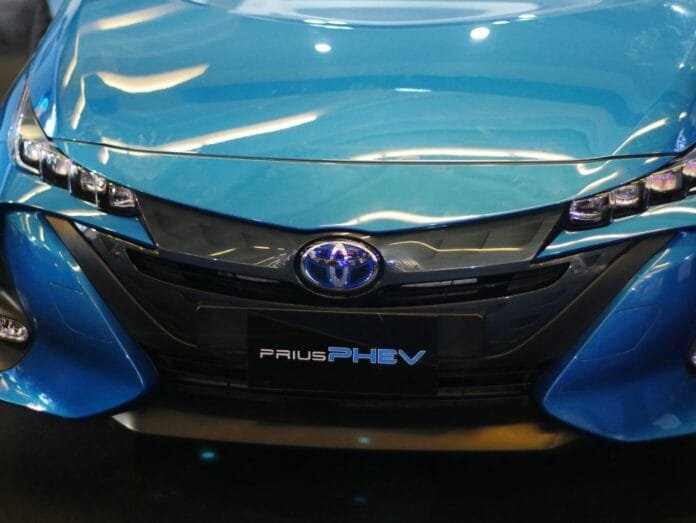 Subaru Hits the Brakes: Prioritizing Hybrids Over EVs