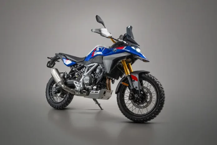 Unveiling the BMW F450GS: A Lightweight Adventure Awaits!