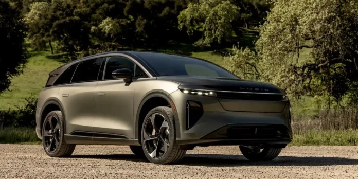 Lucid Motors Addresses Software Woes: CEO’s Assurance to Owners