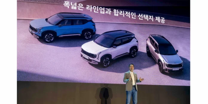 Kia’s Seltos Hybrid hints at an EV future—but not in the way some buyers expect