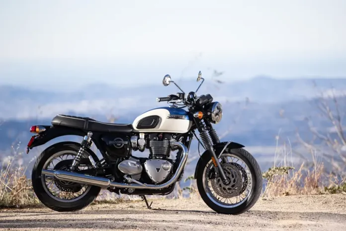 Triumph Bonneville T120 (2026) review: retro done right, maturity done better