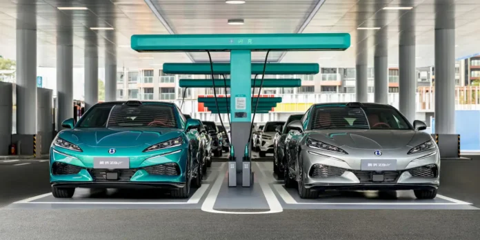 Denza Z9 GT Arrives in Europe: BYD’s Luxury EV With Extreme Range and Ultra-Fast Charging Denza Z9 GT Arrives in Europe: BYD’s Luxury EV With Extreme Range and Ultra-Fast Charging