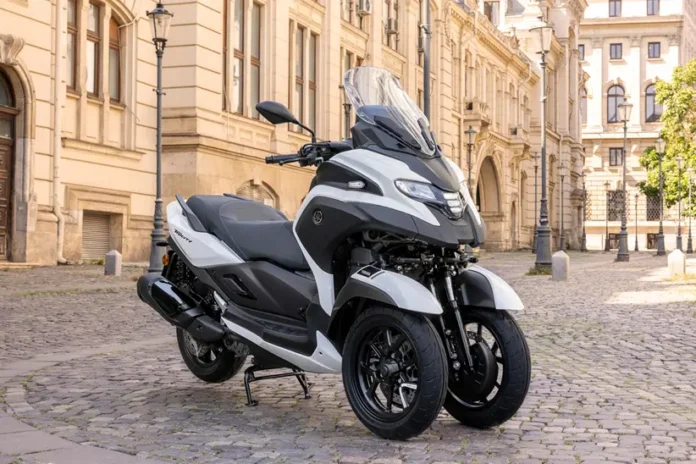 Yamaha Tricity 300 Gets Major Safety Upgrade With Built-In Airbag Yamaha Tricity 300 Gets Major Safety Upgrade With Built-In Airbag