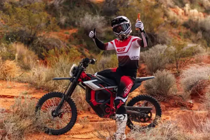 Segway Enters Electric Dirt Bike Market With Xaber 300: Lightweight Power Meets Smart Tech Segway Enters Electric Dirt Bike Market With Xaber 300: Lightweight Power Meets Smart Tech