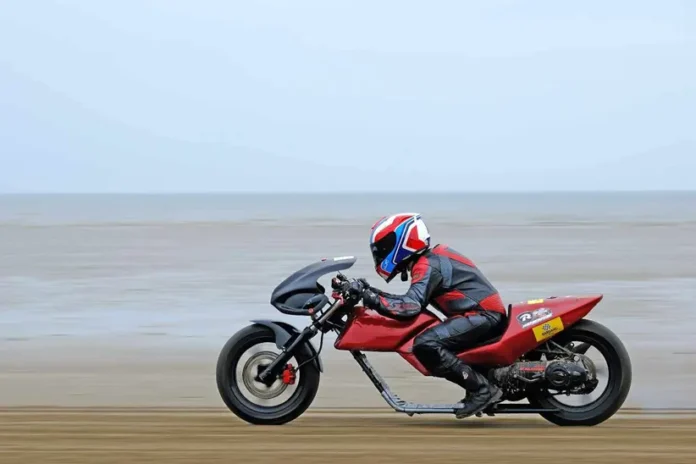 12-Year-Old Rider Sets Four New UK Motorcycle Speed Records on Pendine Sands 12-Year-Old Rider Sets Four New UK Motorcycle Speed Records on Pendine Sands